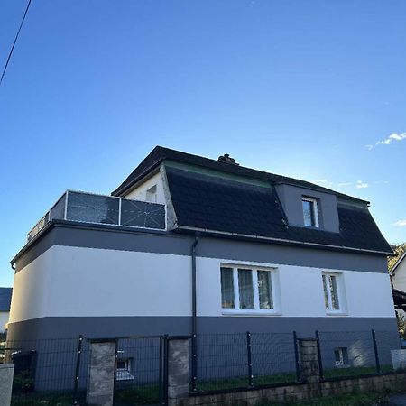 Einfamilienhaus In Ruhiger Lage Διαμέρισμα Ζανκτ Πέλτεν Εξωτερικό φωτογραφία
