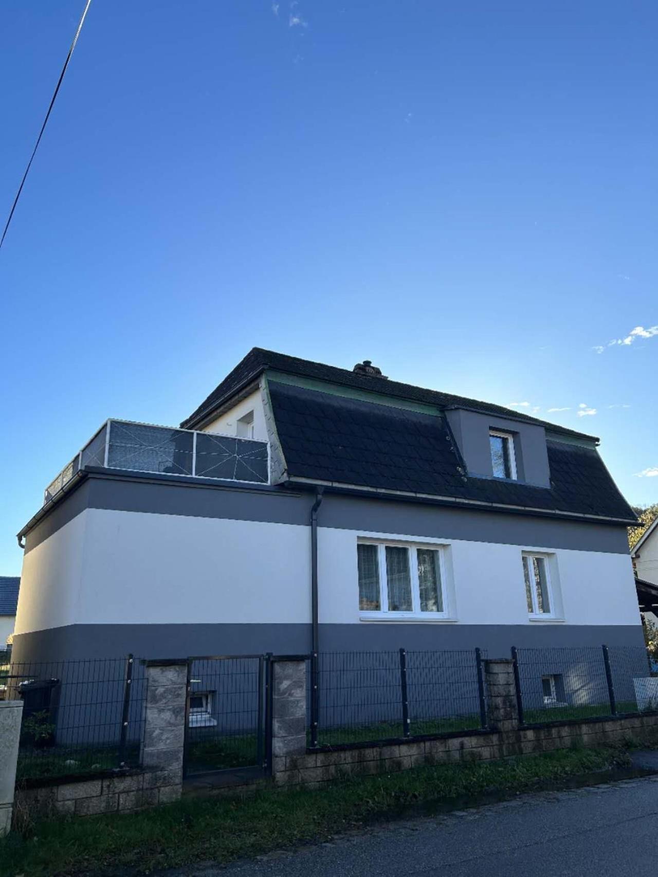 Einfamilienhaus In Ruhiger Lage Διαμέρισμα Ζανκτ Πέλτεν Εξωτερικό φωτογραφία